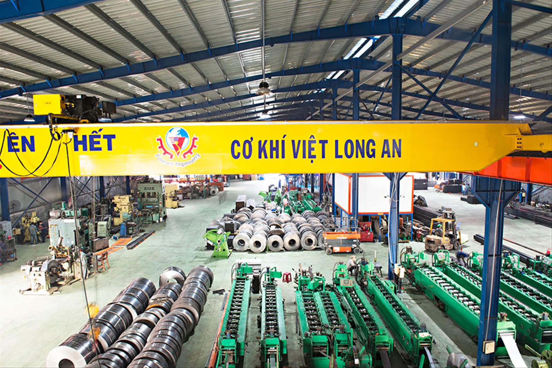 Quy mô nhà máy - Năng lực sản xuất kệ chứa hàng của công ty Cơ Khí Việt